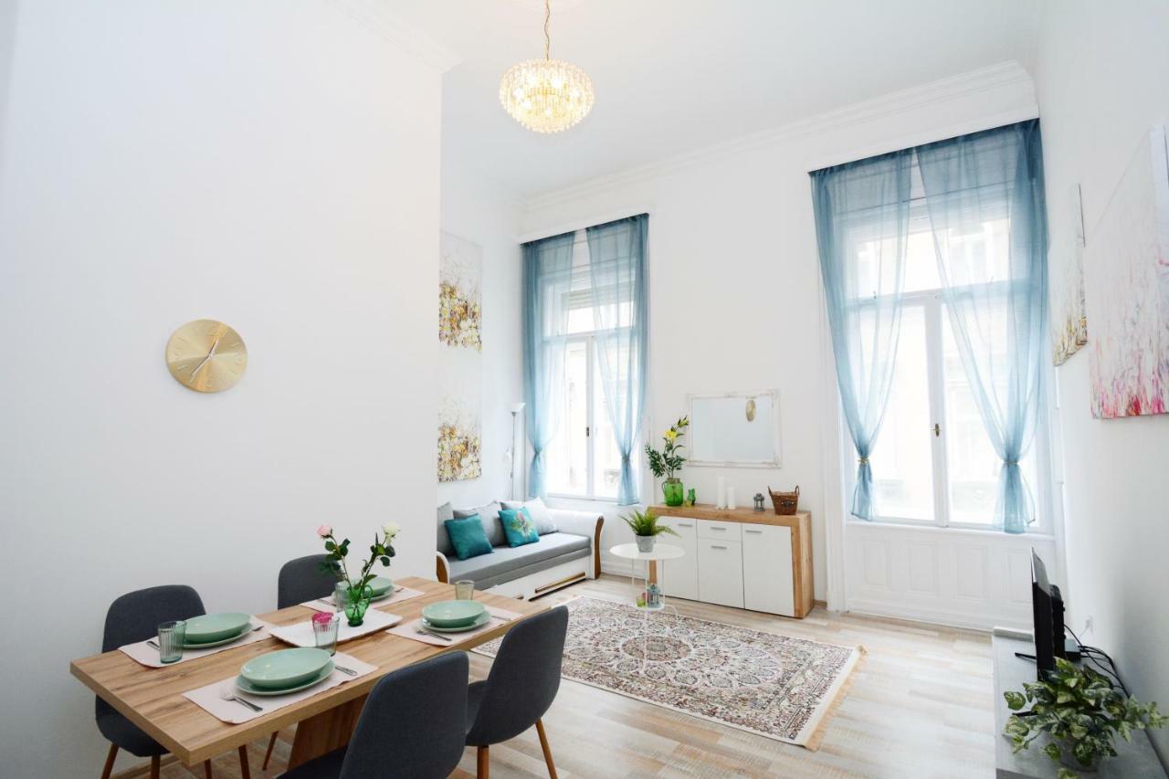 Lillybeth City Center Apartments Budapest Exterior photo