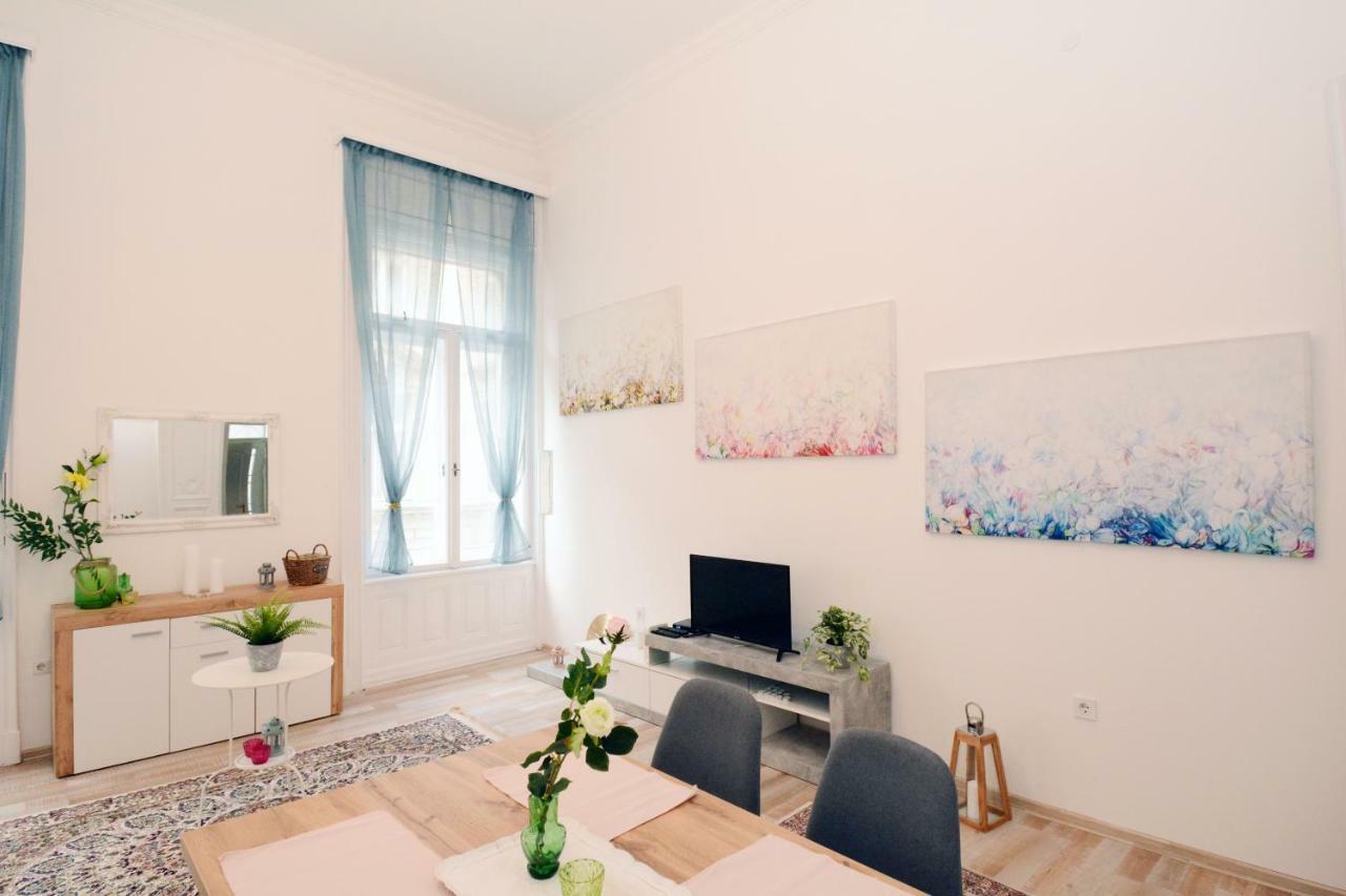 Lillybeth City Center Apartments Budapest Exterior photo