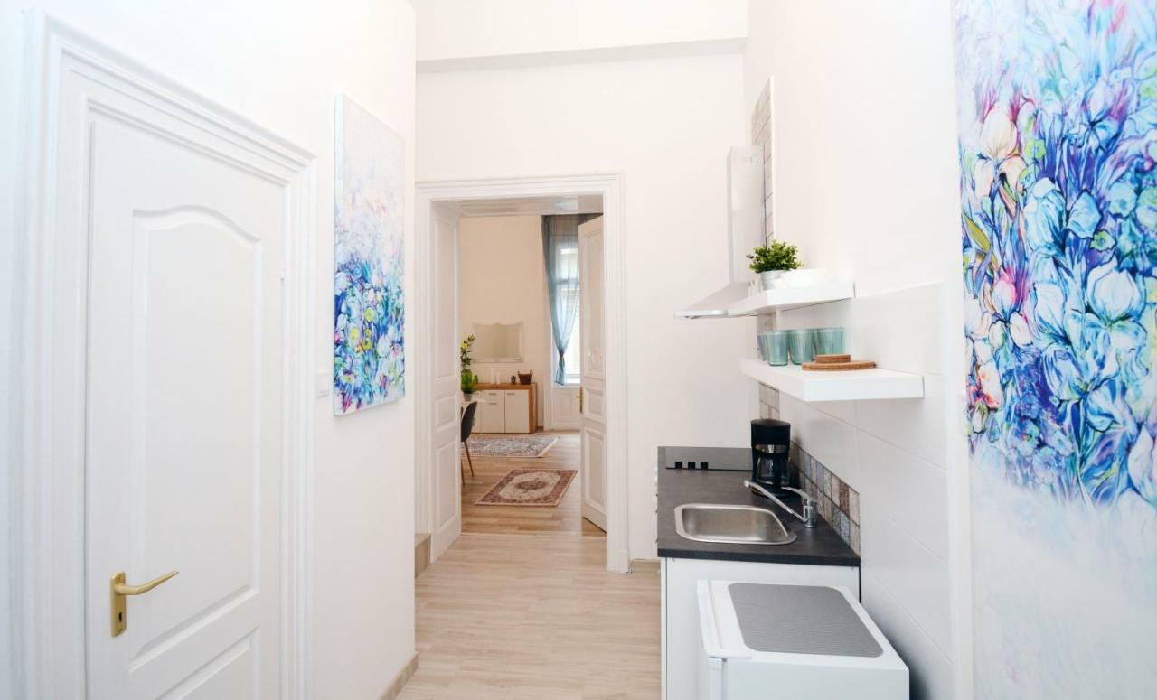 Lillybeth City Center Apartments Budapest Exterior photo
