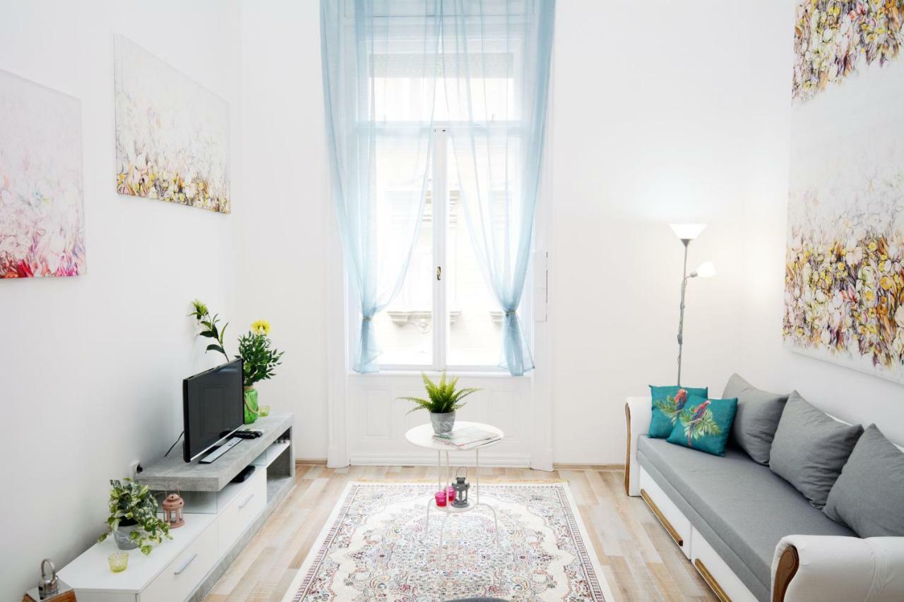 Lillybeth City Center Apartments Budapest Exterior photo